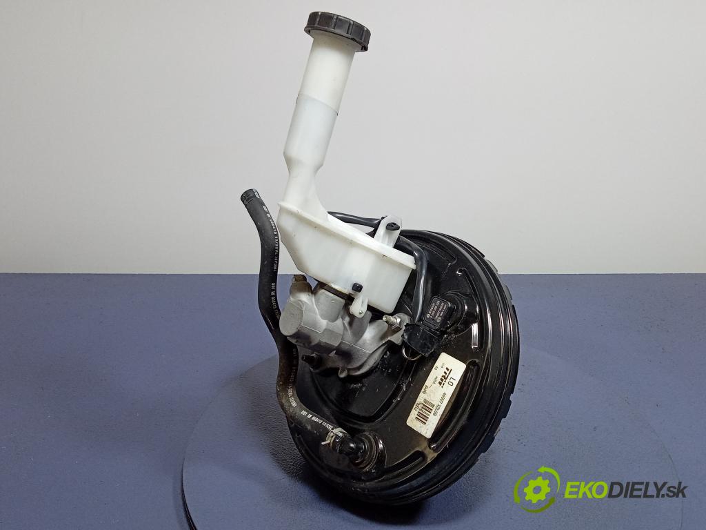 Nissan Pulsar 2015 servo Brzdní: 460073ZL0B