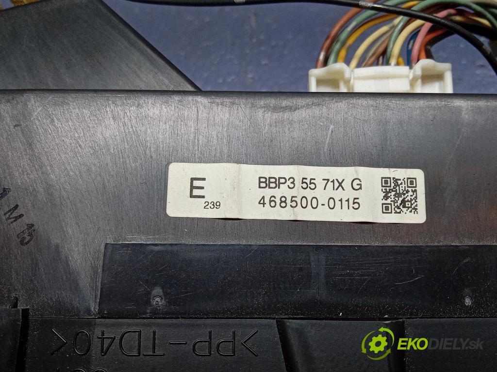 Mazda 3 2010 Zobrazit: Rádio: / GPS 468200-8985