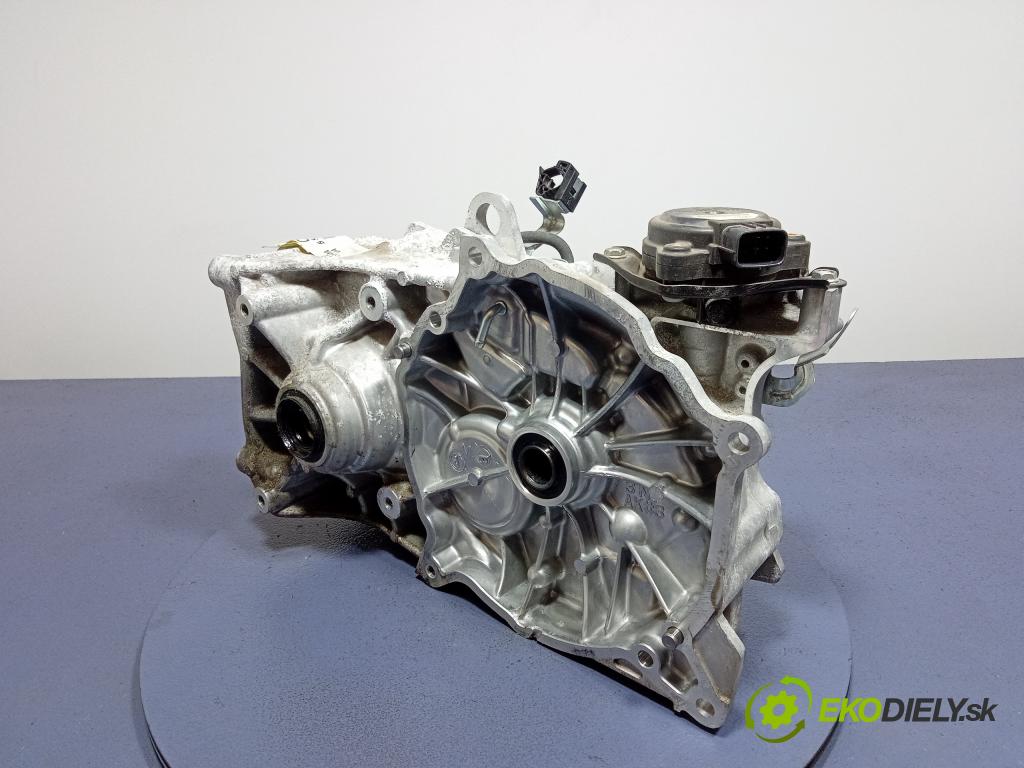 Nissan Leaf 0 prevodovka Výbava: Automatický: C2-5SN0A