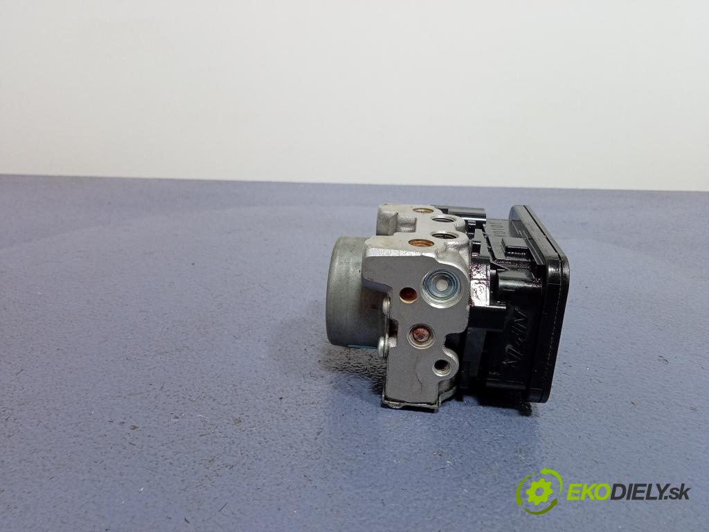 Honda Sh125i 2014 čerpadlo ABS x 006-V95-162-3
