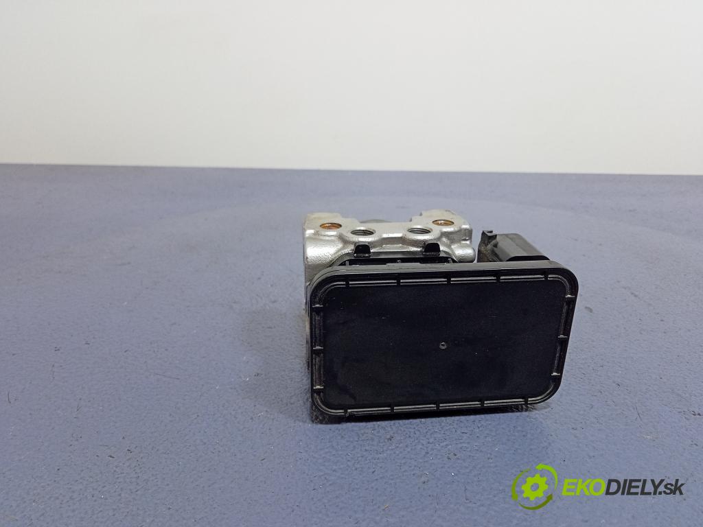 Honda Sh125i 2014 čerpadlo ABS x 006-V95-162-3