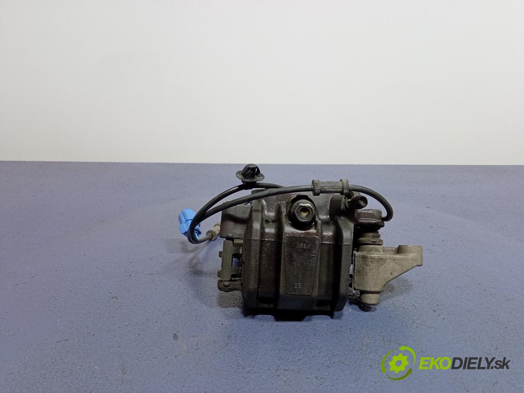 Honda Sh125i 2014 brzdič brzdový zad Vľavo: 01