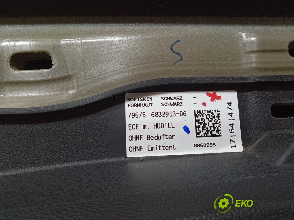 Bmw Seria 5 2017 kokpit,pristrojová doska 68413647