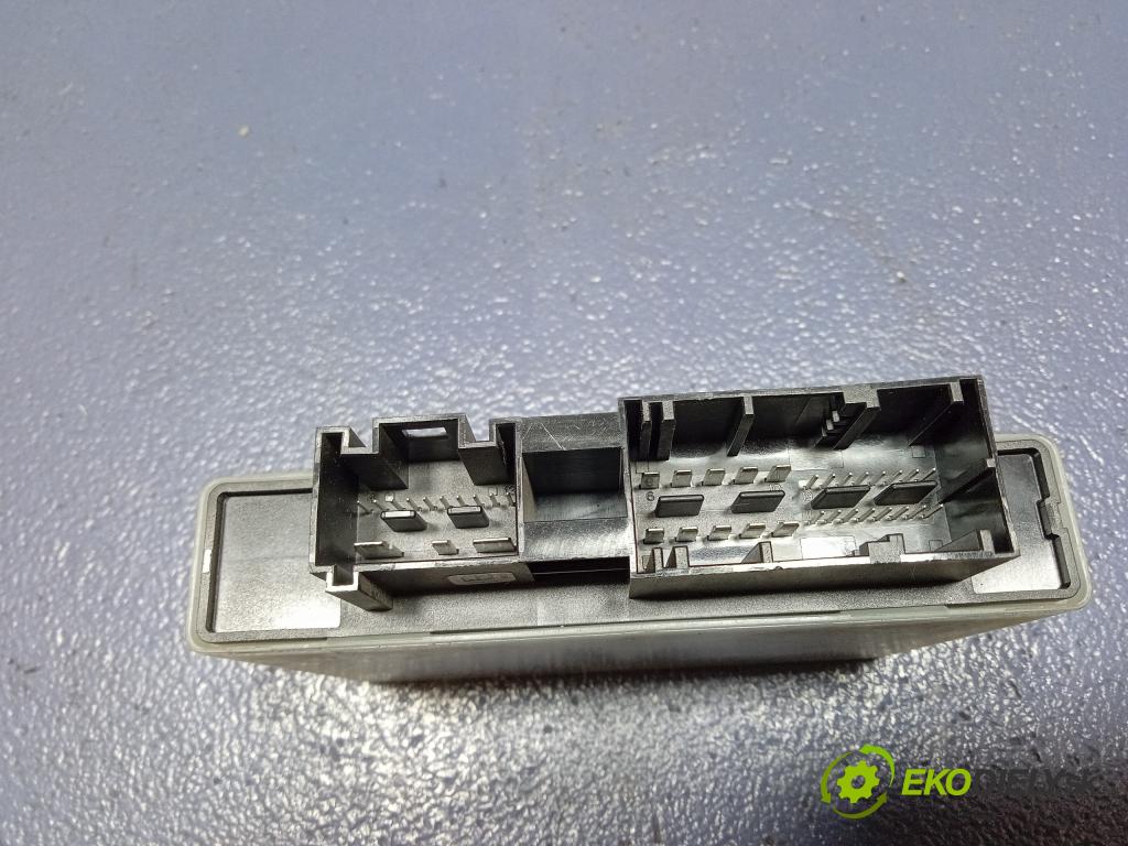 Bmw Seria 5 2017 riadiaca jednotka 7491123