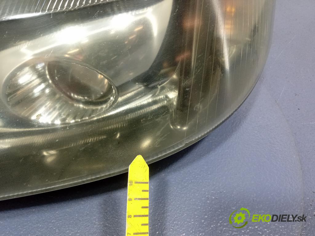 Opel Astra 2003 světlo Levý: 13117077