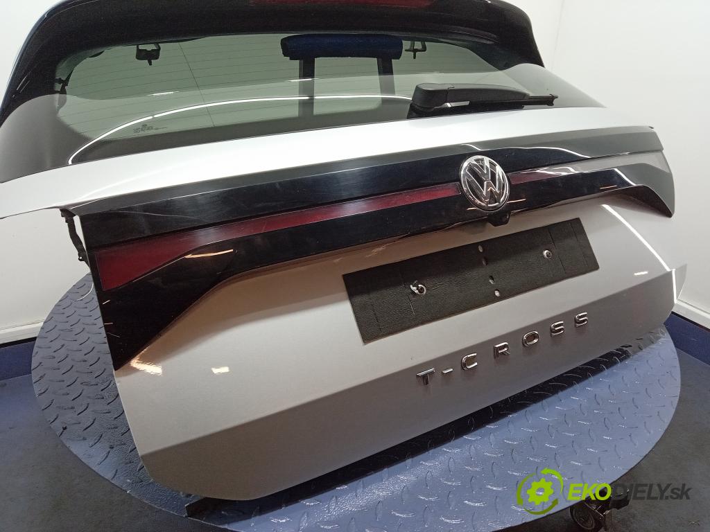 Vw T-cross 2019 zadna dveře kufra: kufra: 01