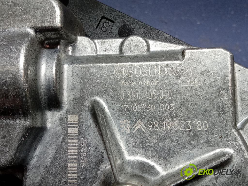 Peugeot 308 2017 motorek Stěrače: Zad: 0390205010
