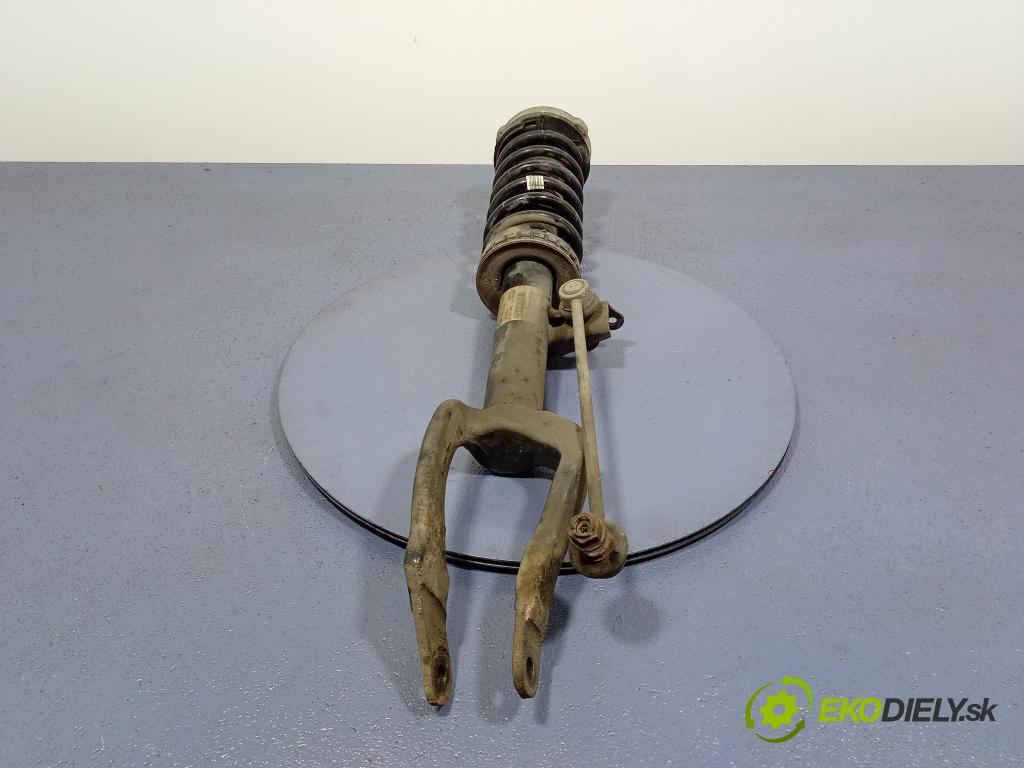 Bmw Seria 5 2012 tlmič Predné Vľavo.: 6789361