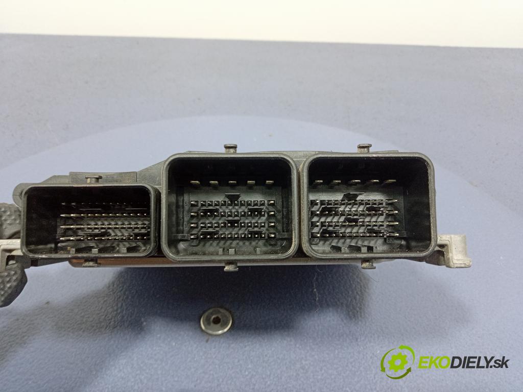 Peugeot 207 2011 riadiaca jednotka Motor: 9677013180