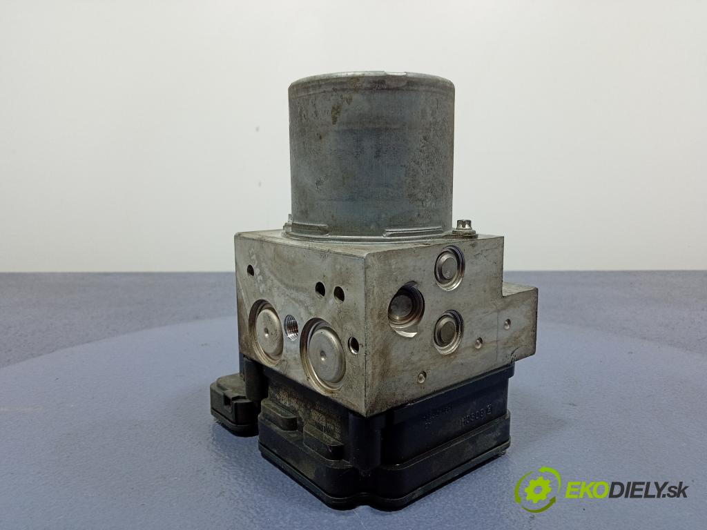 Bmw Seria 5 2012 čerpadlo ABS x 6853400 6858955