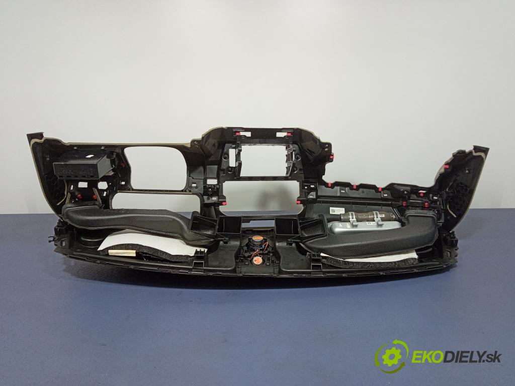Bmw Seria 5 2012 kokpit,pristrojová doska 9166657