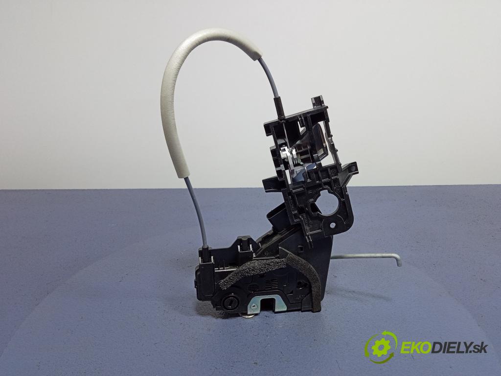 Kia Rio 2022 zámok dvere zad v pravo: 81420-H8010