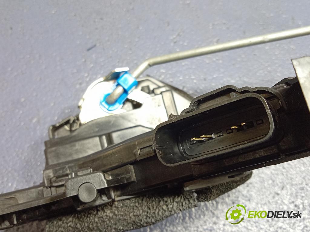 Kia Rio 2022 zámok dvere zad v pravo: 81420-H8010