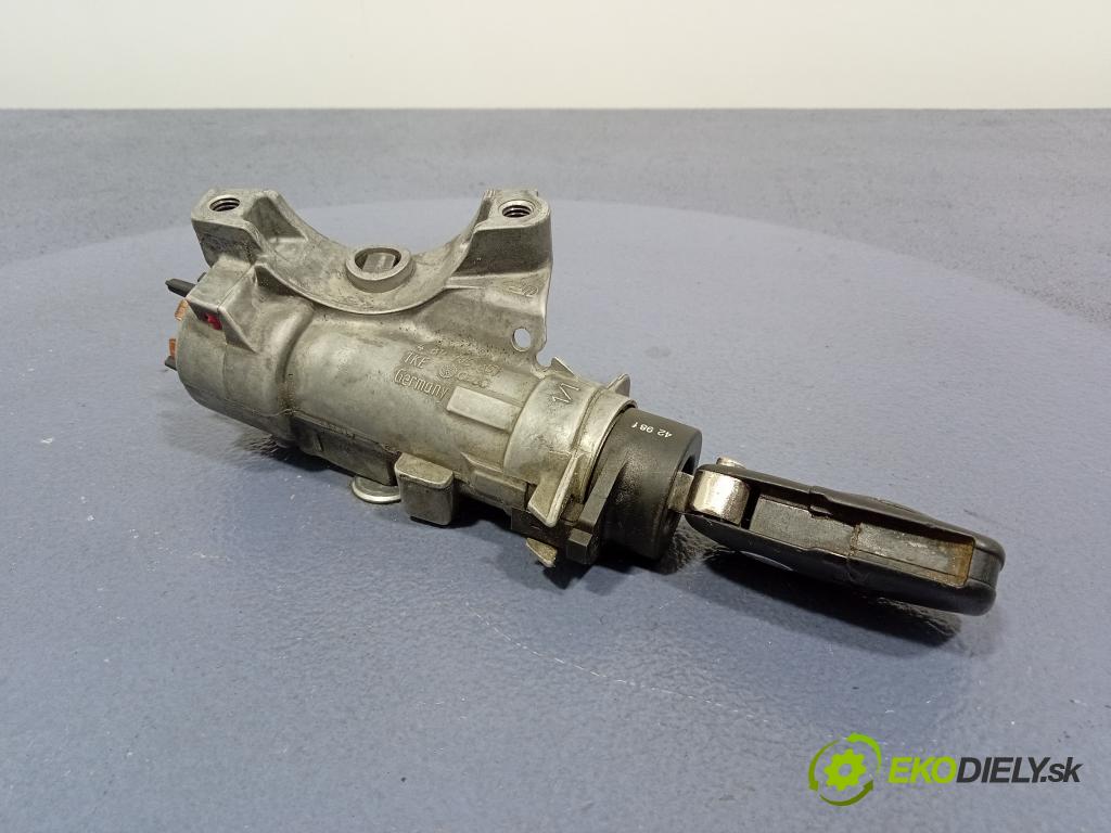 Vw Passat 1999 riadiaca jednotka Motor: 3B0907401