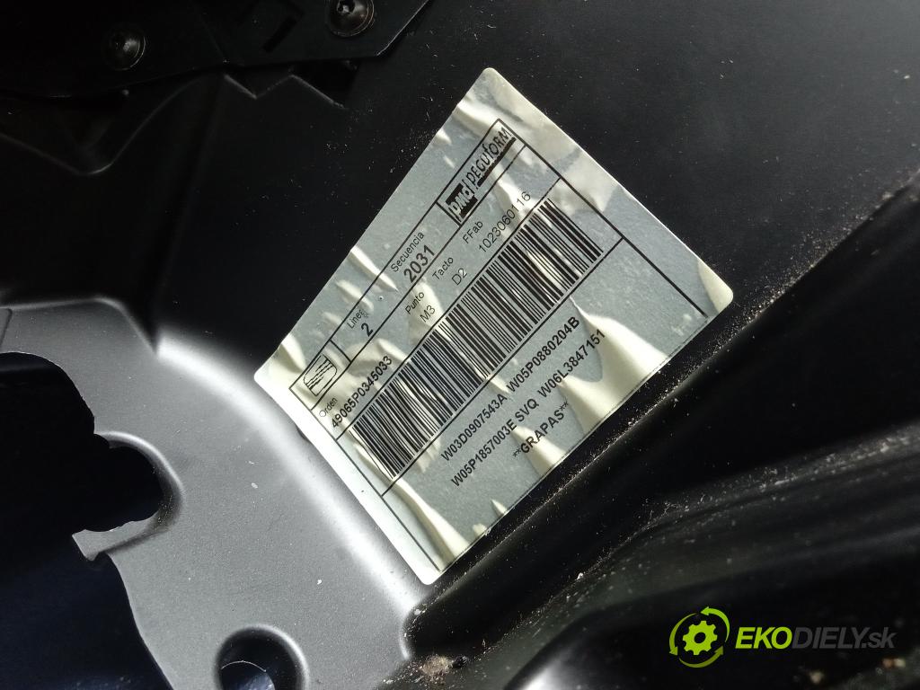 Seat Altea 2006 kokpit,pristrojová doska 5P1857003E