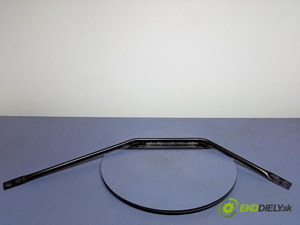 Audi Q4 2022 výztuha Čelní / stěna Přední 11A805540