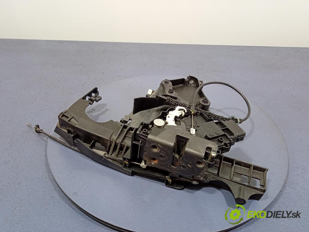 Volvo S40/V40 2010 zámek dveře před Levý: 30799308
