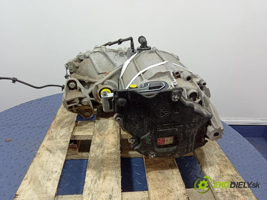 Audi Q4 2022 elektromotor Elektrický: EBJA