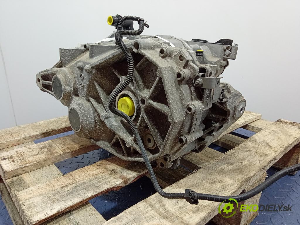 Audi Q4 2022 elektromotor Elektrický: EBJA