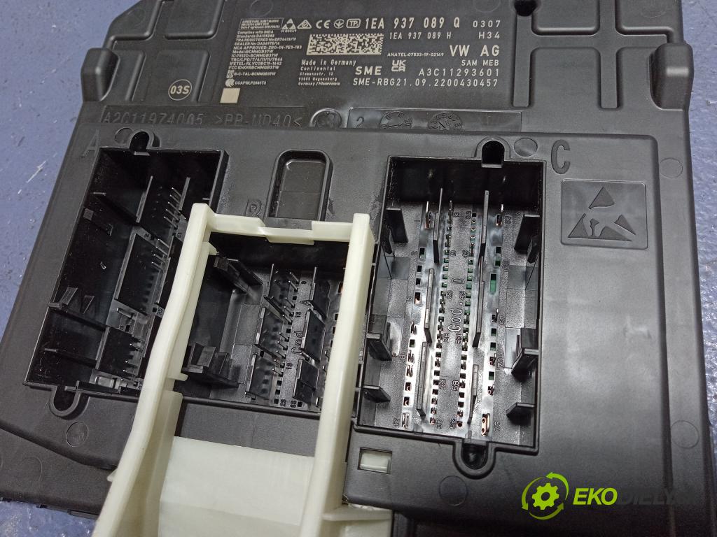 Audi Q4 2022 řídící jednotka Komfortu 5WA959436J