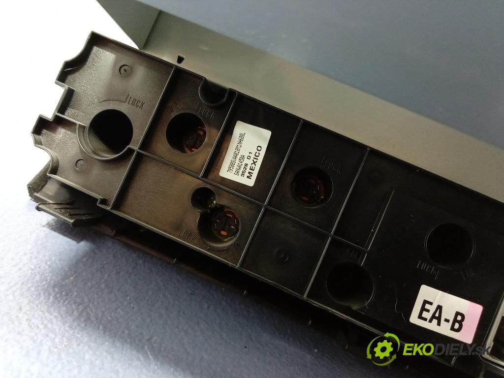 Honda Civic 2009 Radio I Navigácia: 39100-SVA-A21