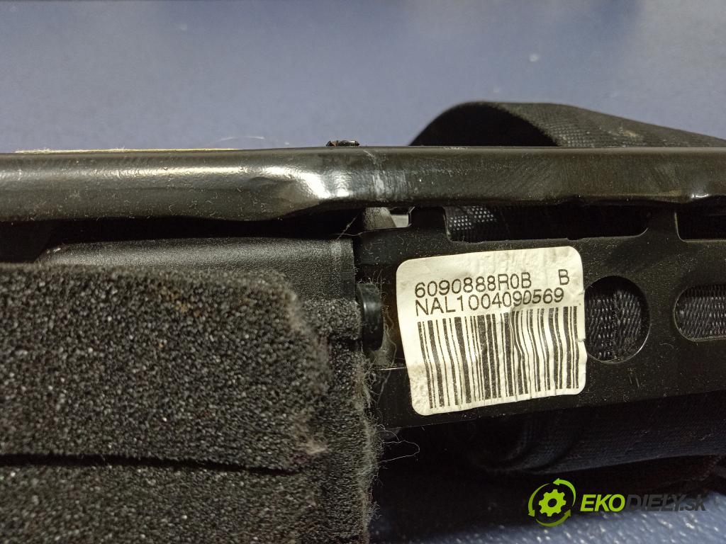 Volvo S40/V40 2010 kokpit,pristrojová doska 31295109