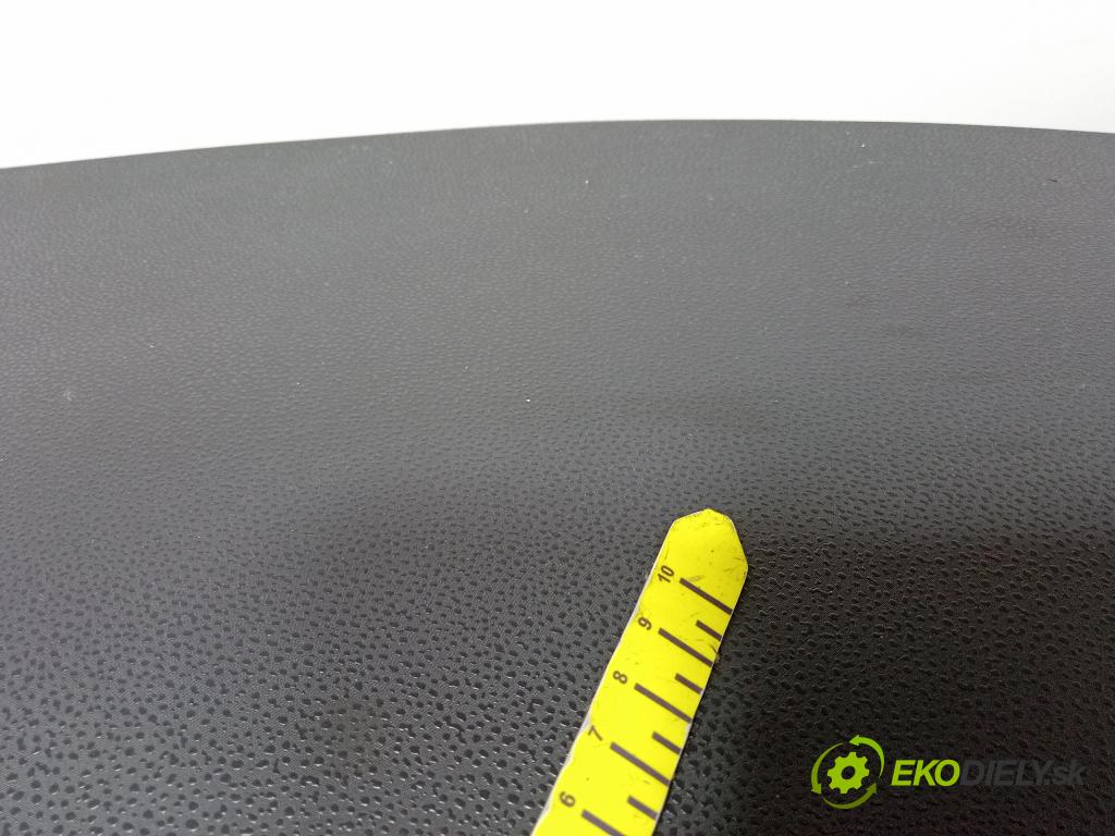Volvo S40/V40 2010 kokpit,pristrojová doska 31295109
