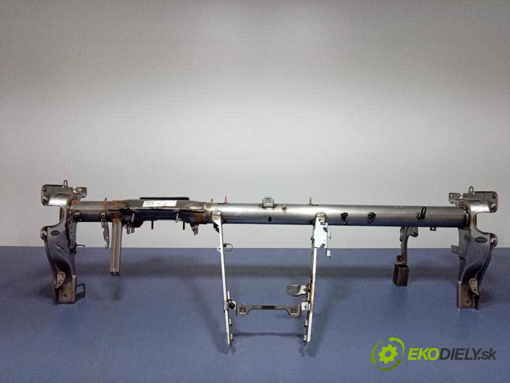 Opel Insignia 2011 kokpit,pristrojová doska 13289736