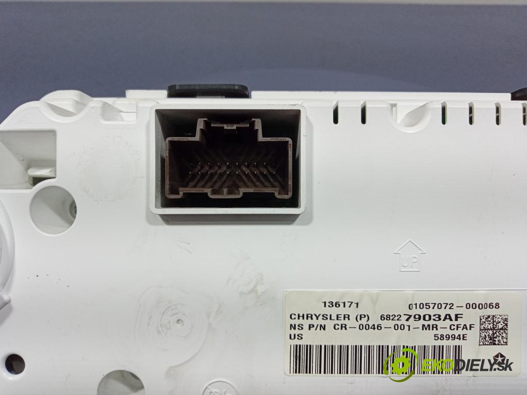Chrysler Pacifica 2017 prístrojovka/ budíky 68227903AF