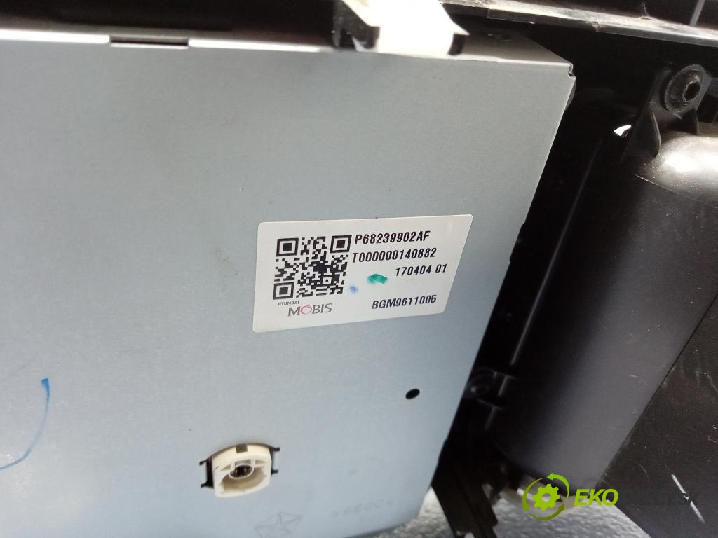 Chrysler Pacifica 2017 Zobrazit: Rádio: / GPS P68239902AF