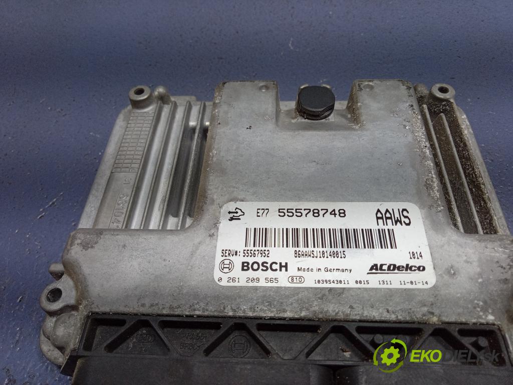 Opel Insignia 2011 riadiaca jednotka Motor: 0261209565