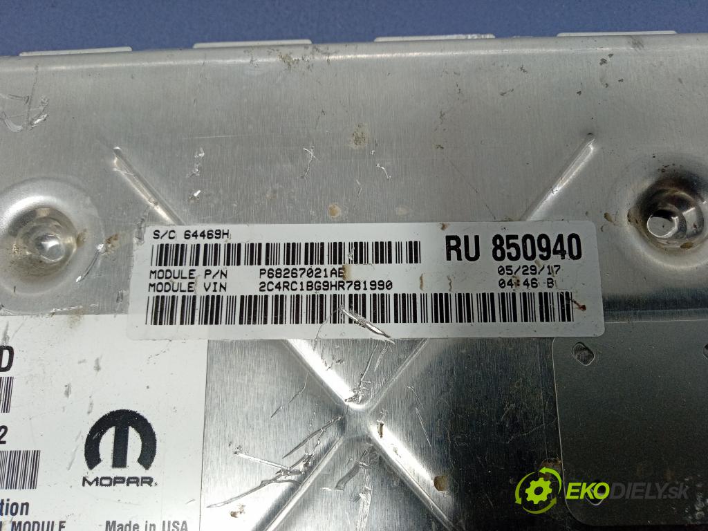 Chrysler Pacifica 2017 riadiaca jednotka Motor: P05150888AD