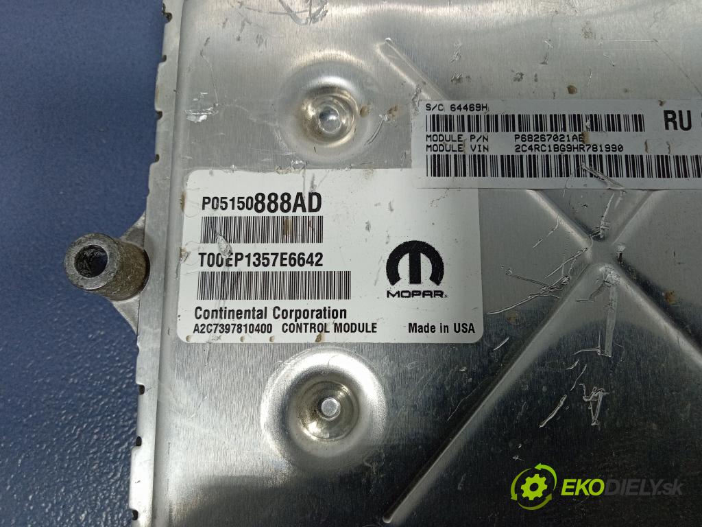 Chrysler Pacifica 2017 riadiaca jednotka Motor: P05150888AD