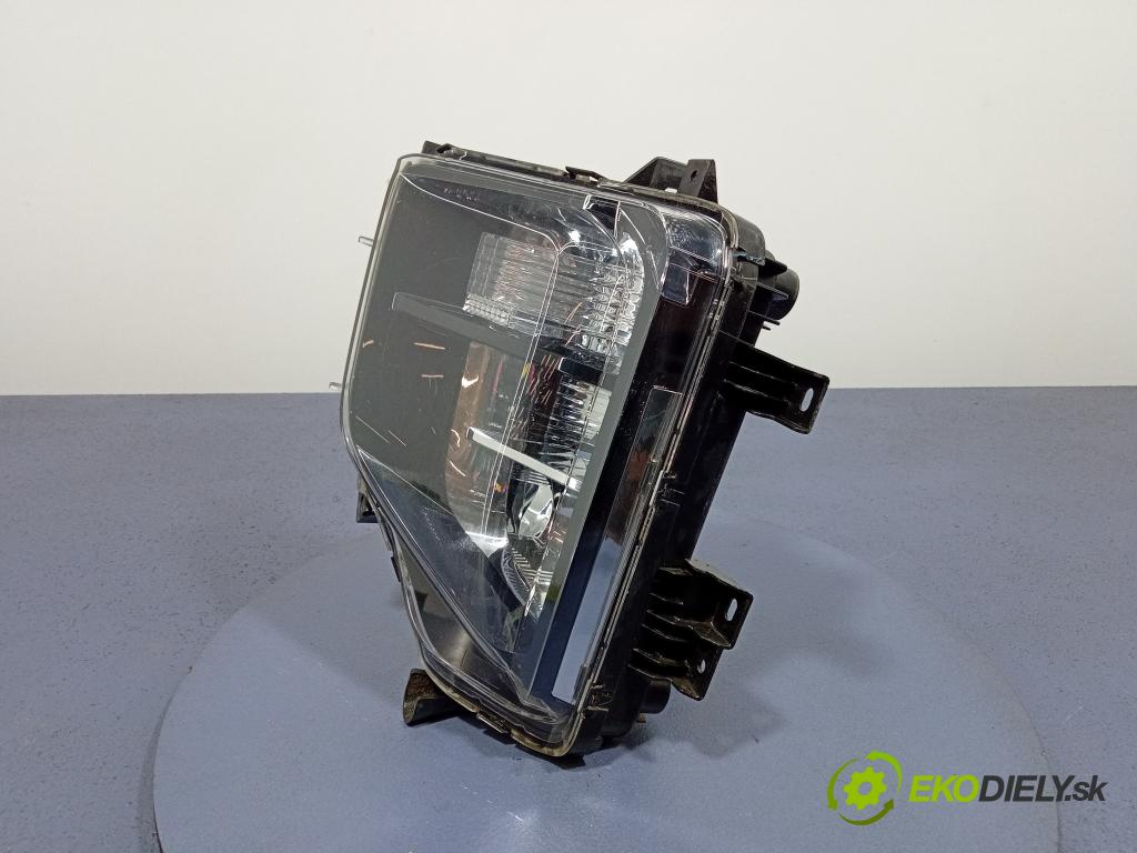 Mitsubishi L200 0 Halogen Vľavo: 8315A059