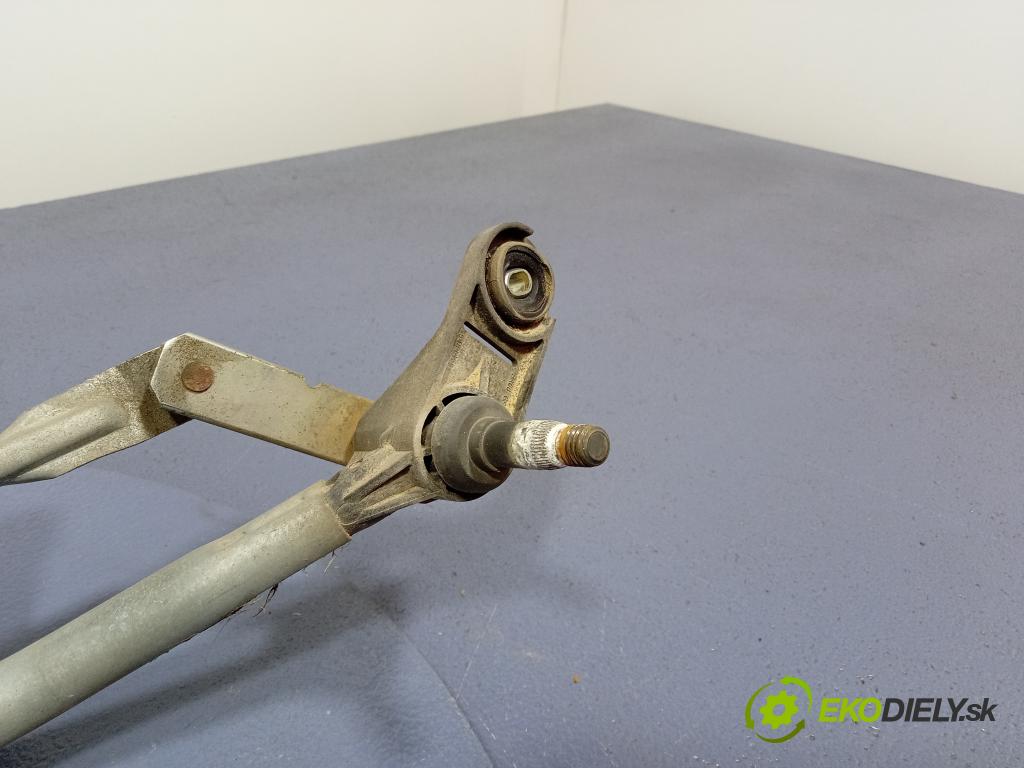 Renault Kangoo 2009 mechanismus motorek Stěrače: před 8200409692