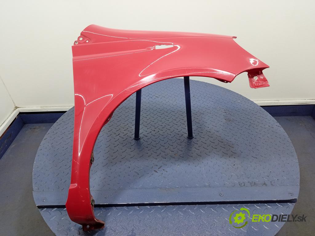 Toyota Yaris 2005 blatnik před v pravo: 01