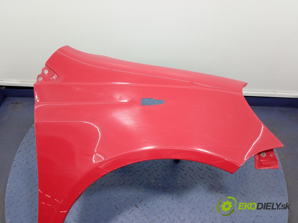 Toyota Yaris 2005 blatnik před v pravo: 01
