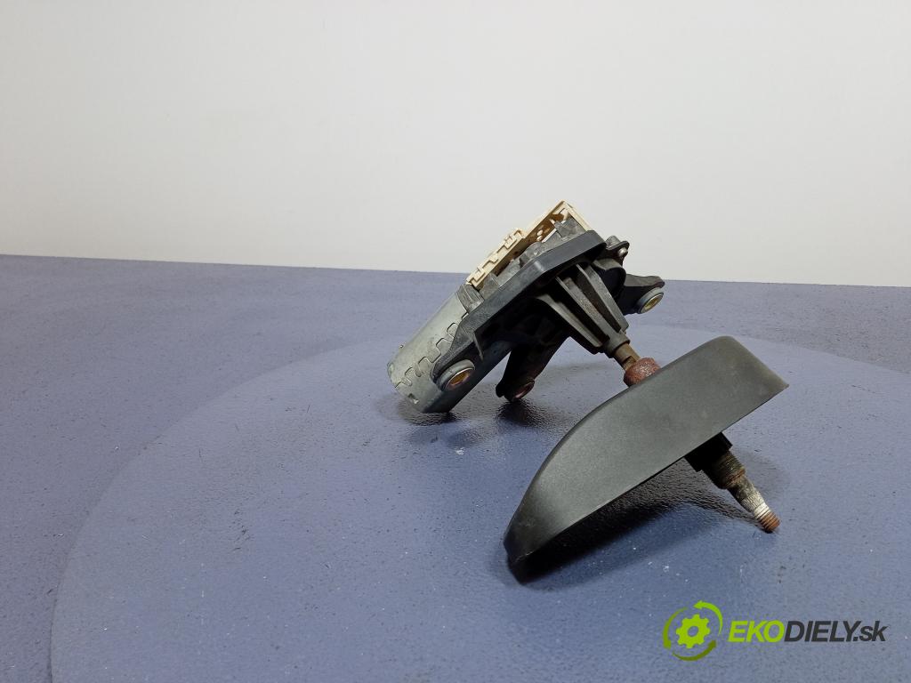 Fiat Stilo 2003 motor: Stierače: zad 46841338