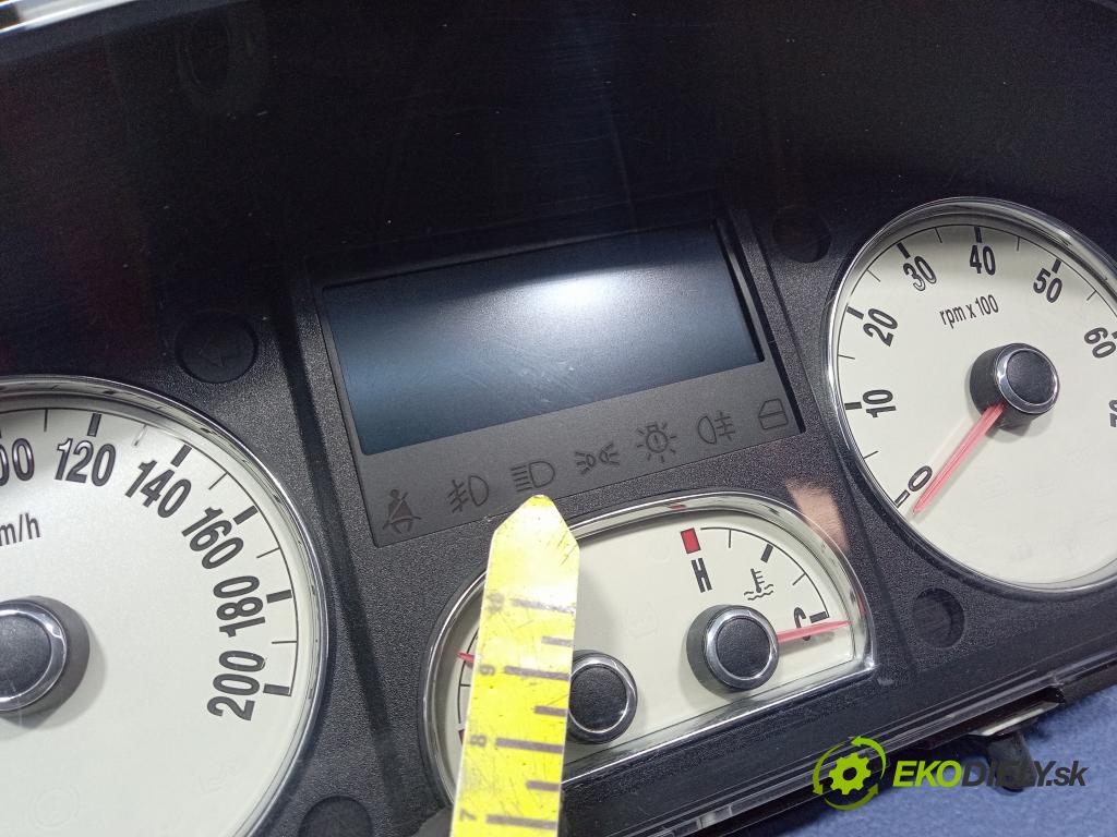 Lancia Musa 2004 prístrojovka/ budíky 735388653