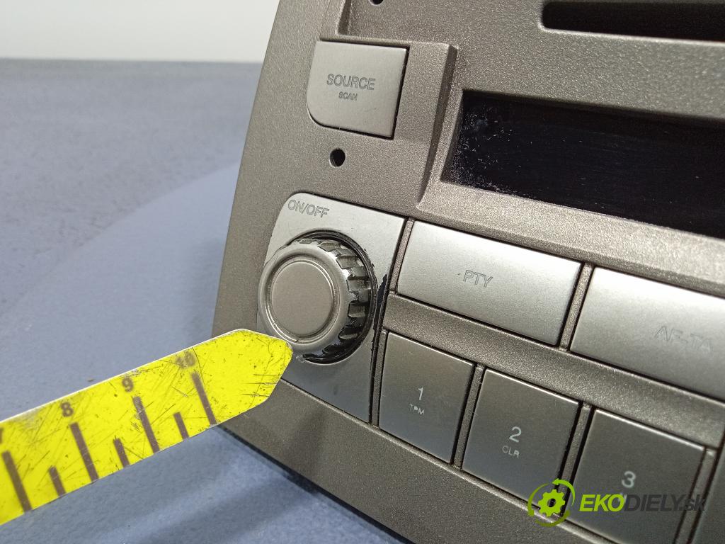 Lancia Musa 2004 Radio I Navigácia: 01