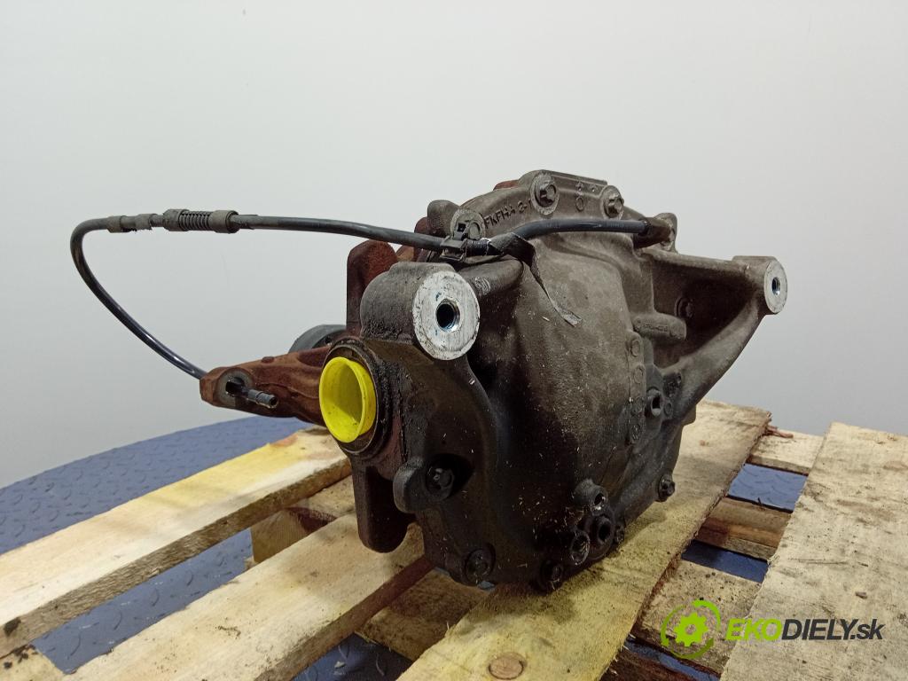 Ford Mustang 2017 Most: Zadný: FR3W-4200-TR