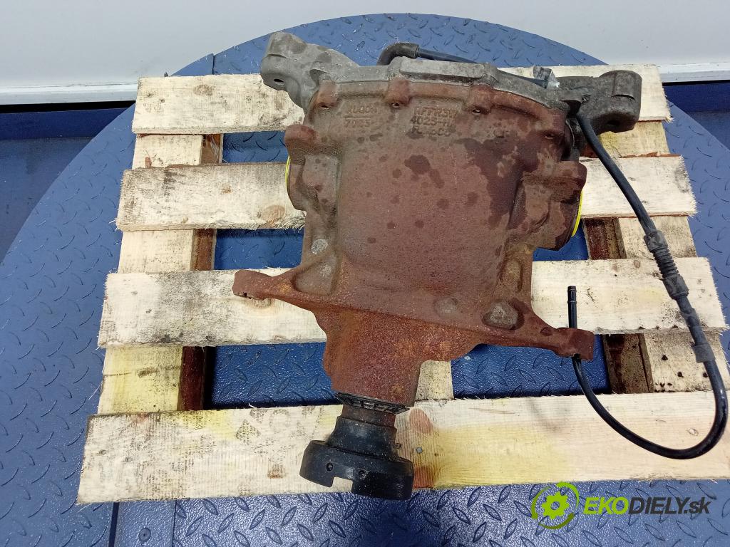 Ford Mustang 2017 Most: Zadný: FR3W-4200-TR