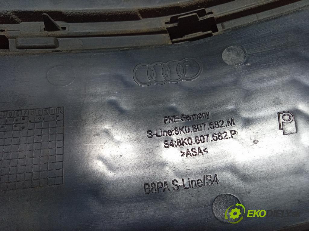 Audi A4 2013 nárazník před 8K0807682M