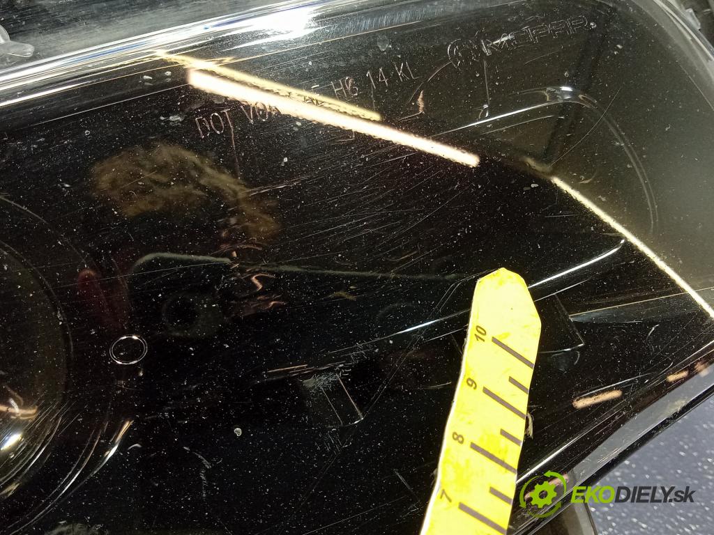 Jeep Cherokee 0 Reflektor: v pravo: 68102848AG