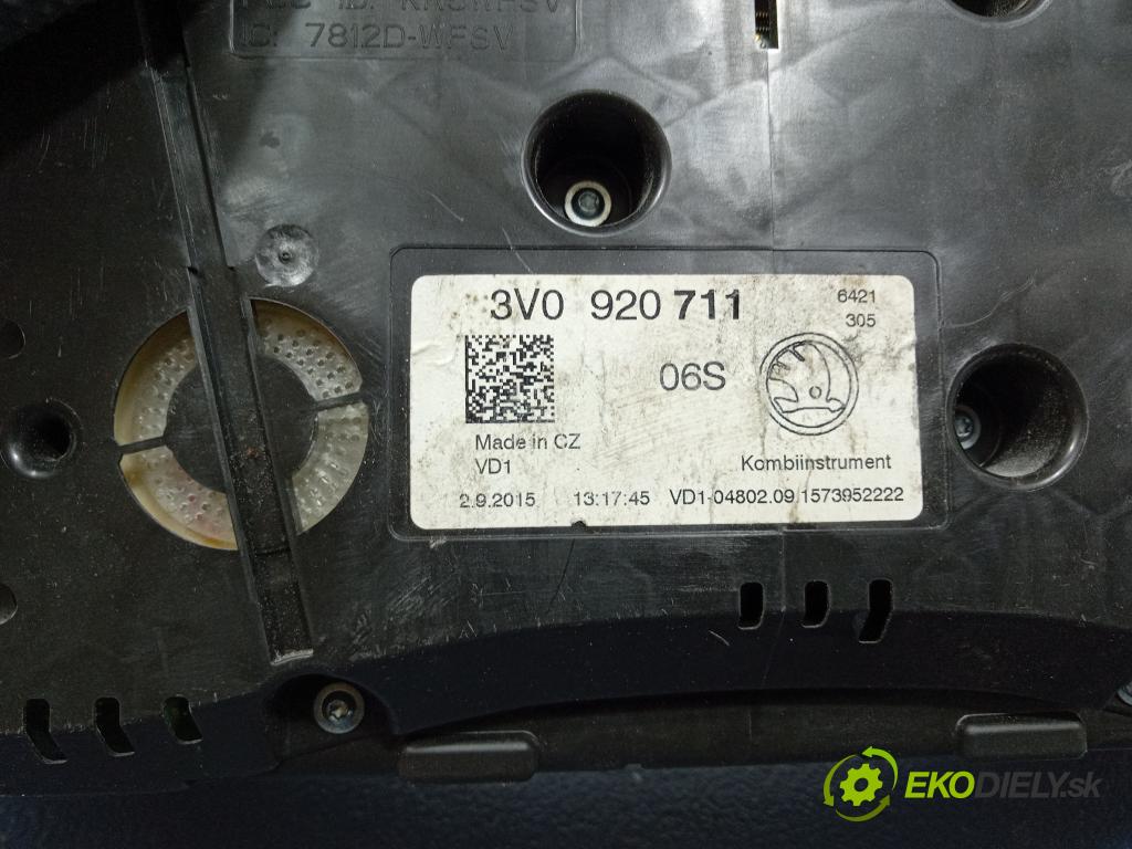 Skoda Superb 2015 prístrojovka/ budíky 3V0920711