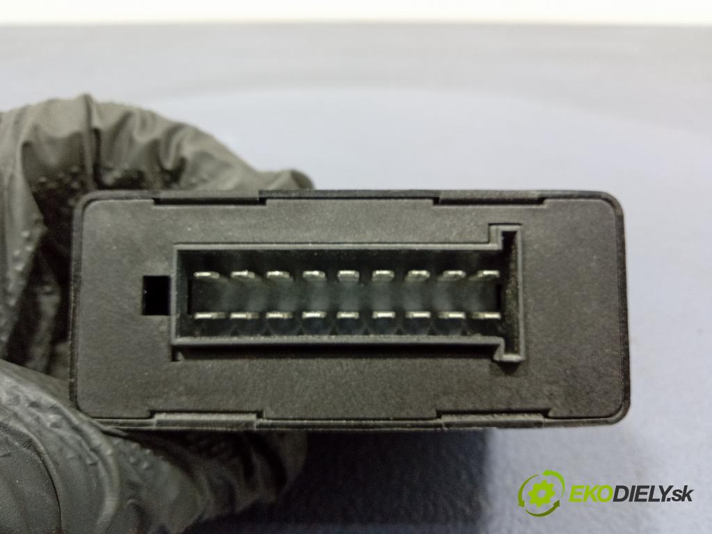 Skoda Superb 2015 riadiaca jednotka JAEGER 381978