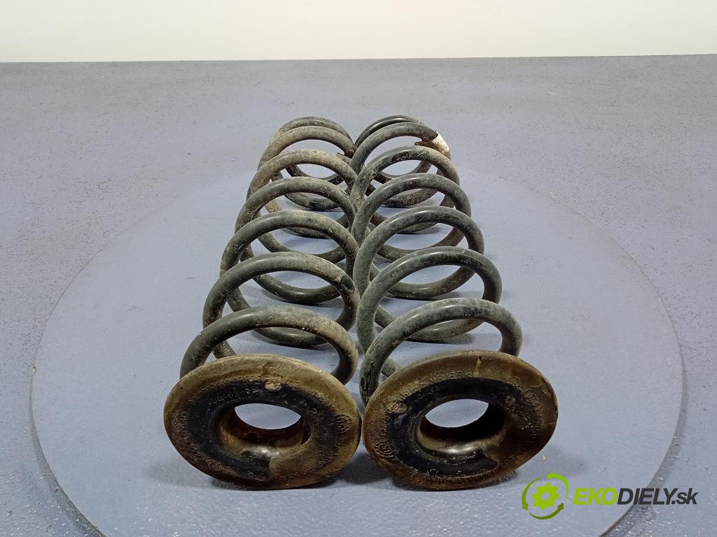 Skoda Superb 2015 pružina zad 3Q0511115AL