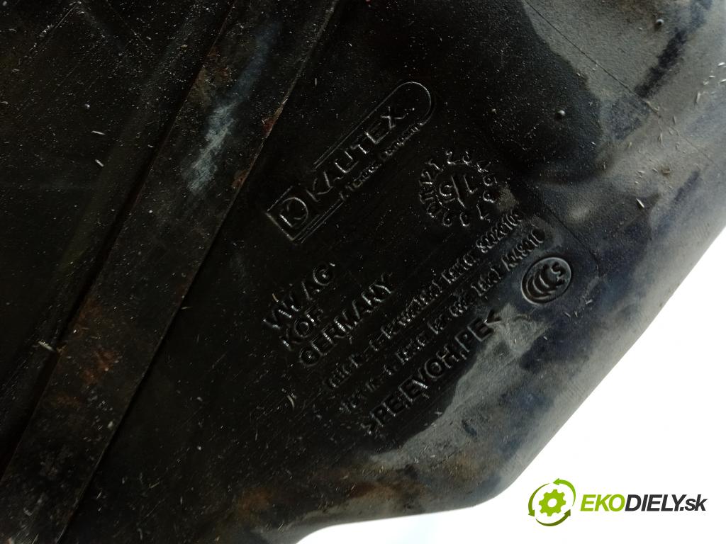 Skoda Superb 2015 Nádrž: Paliva: 3Q0201055E