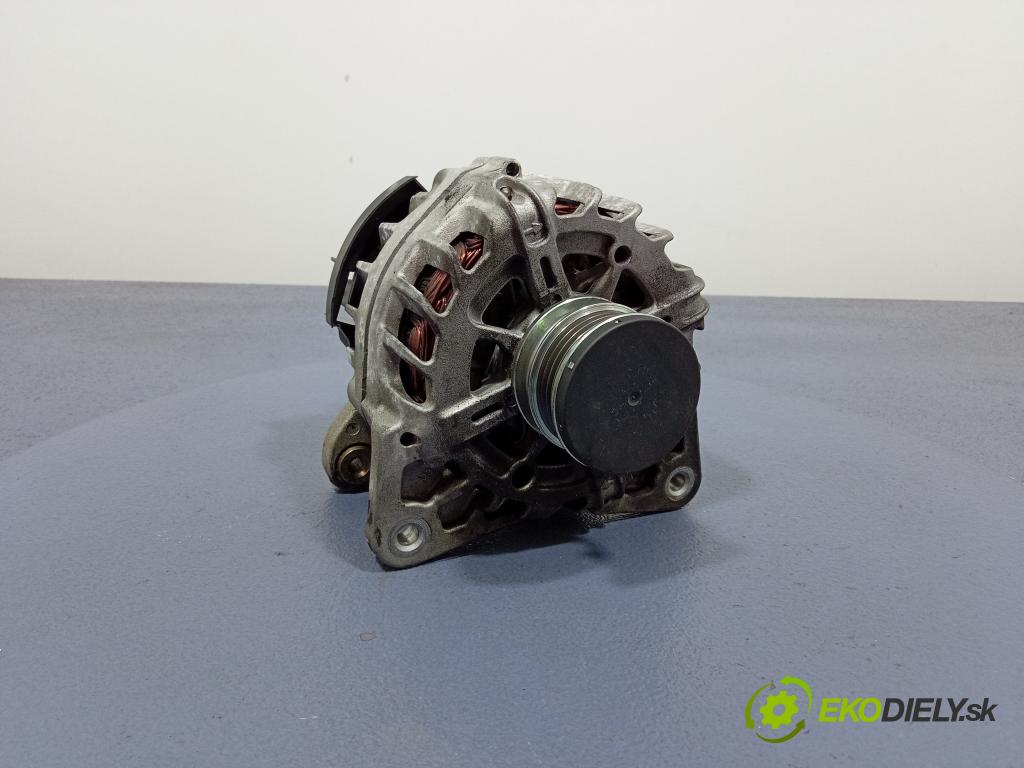 Dacia Sandero 2018 Alternator 2710910