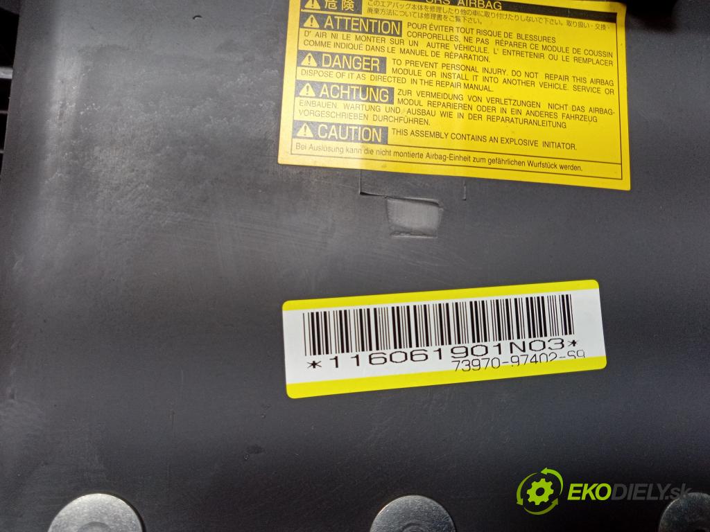 Daihatsu Yrv 2002 kokpit,pristrojová doska 73970-97402-S9